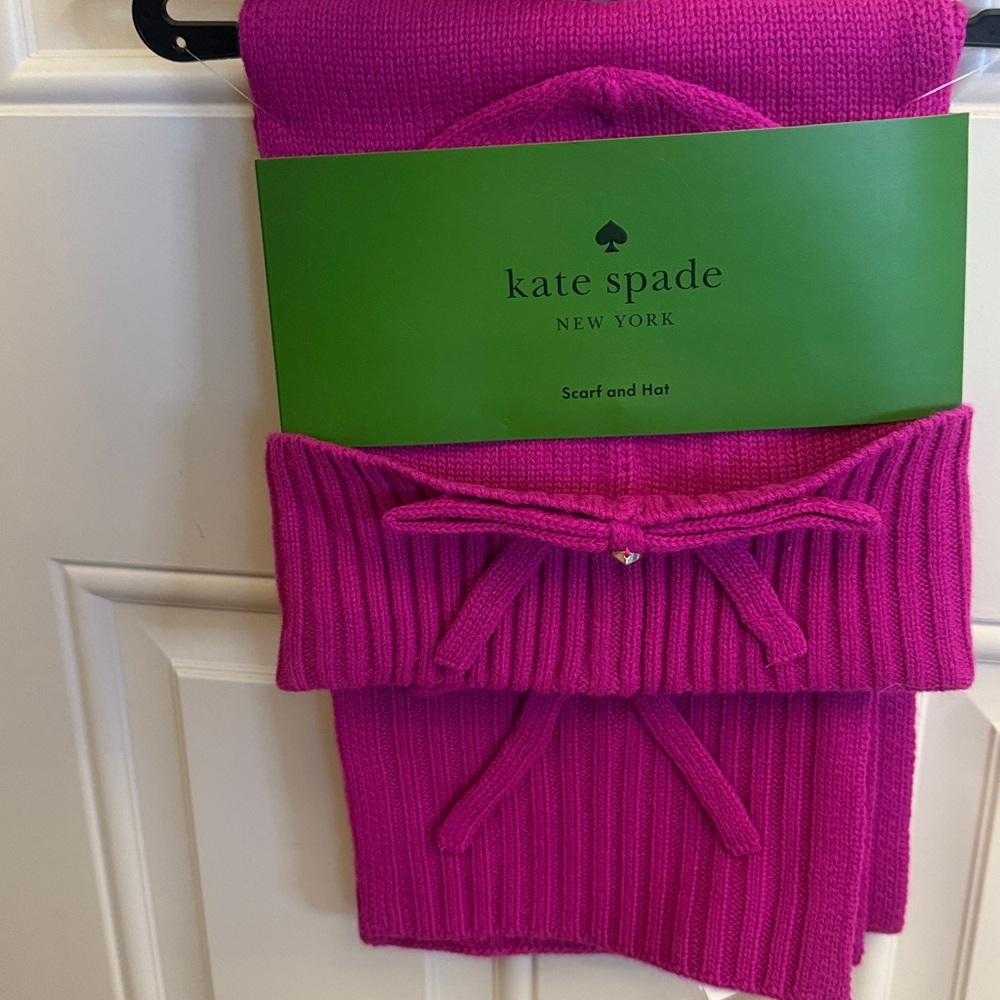 Kate Spade Pink Bow Knit Hat and Scarf Set